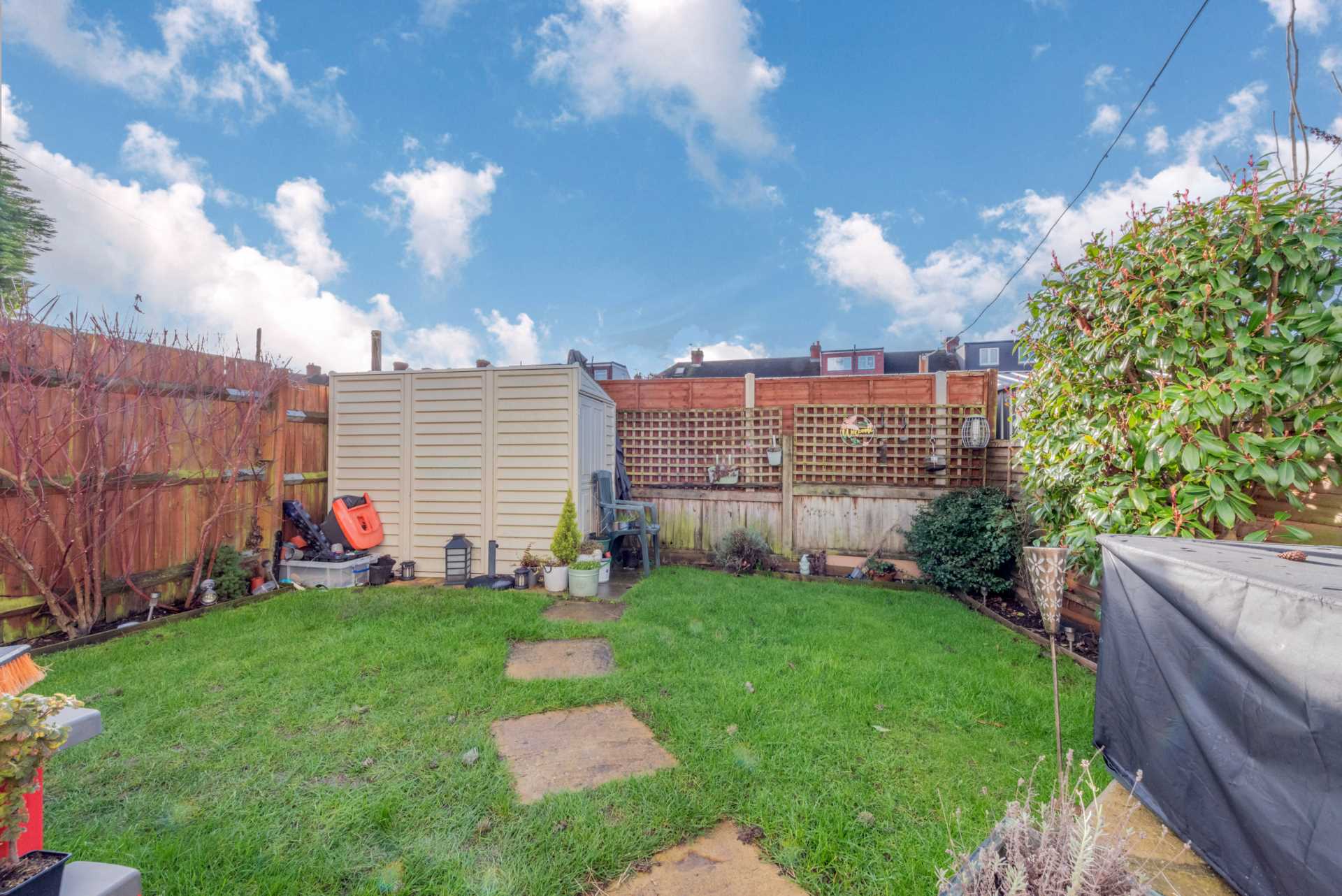 Lynmouth Avenue, Morden, Image 9