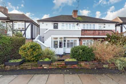 Property For Sale Lynmouth Avenue, Morden