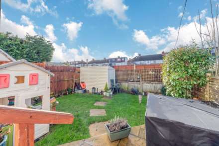 Lynmouth Avenue, Morden, Image 4