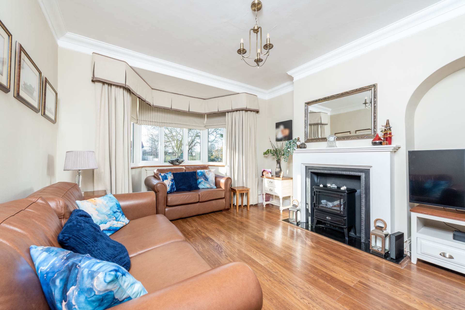 Rutland Drive, Morden, Image 6