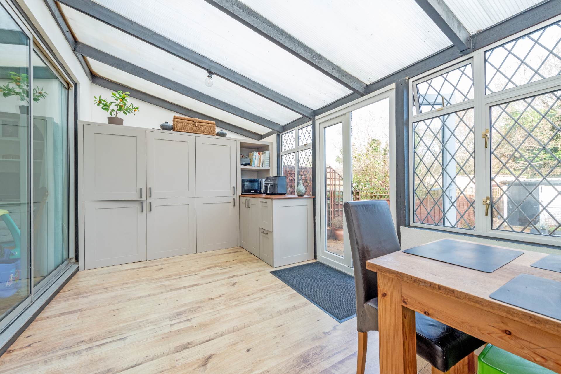 Rutland Drive, Morden, Image 8