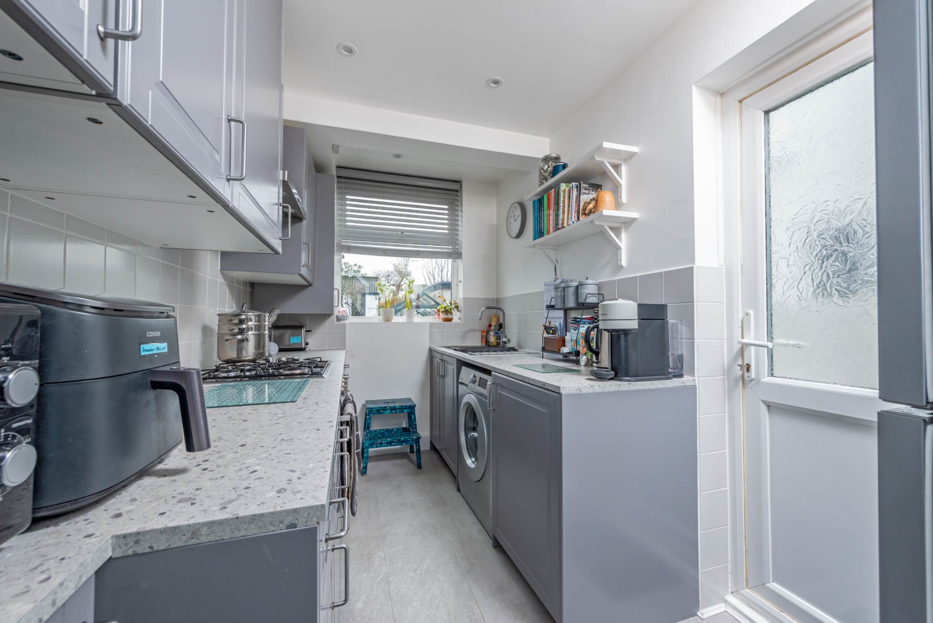 Cardinal Avenue, Morden, Image 9