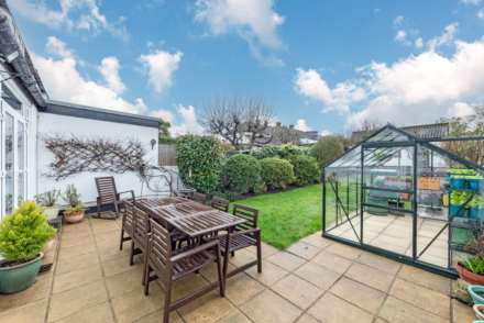 Cardinal Avenue, Morden, Image 4