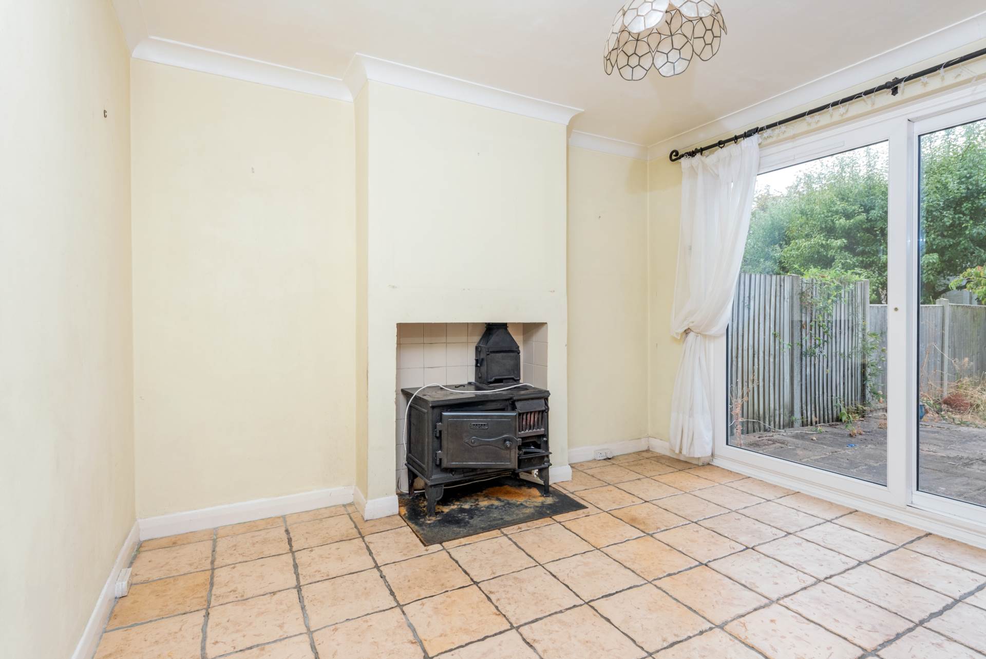 Woodland Way, Morden, Image 6