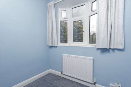 Woodland Way, Morden, Image 11