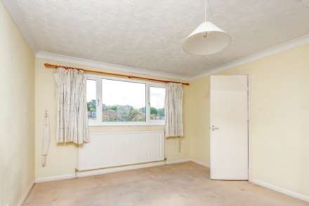 Woodland Way, Morden, Image 13
