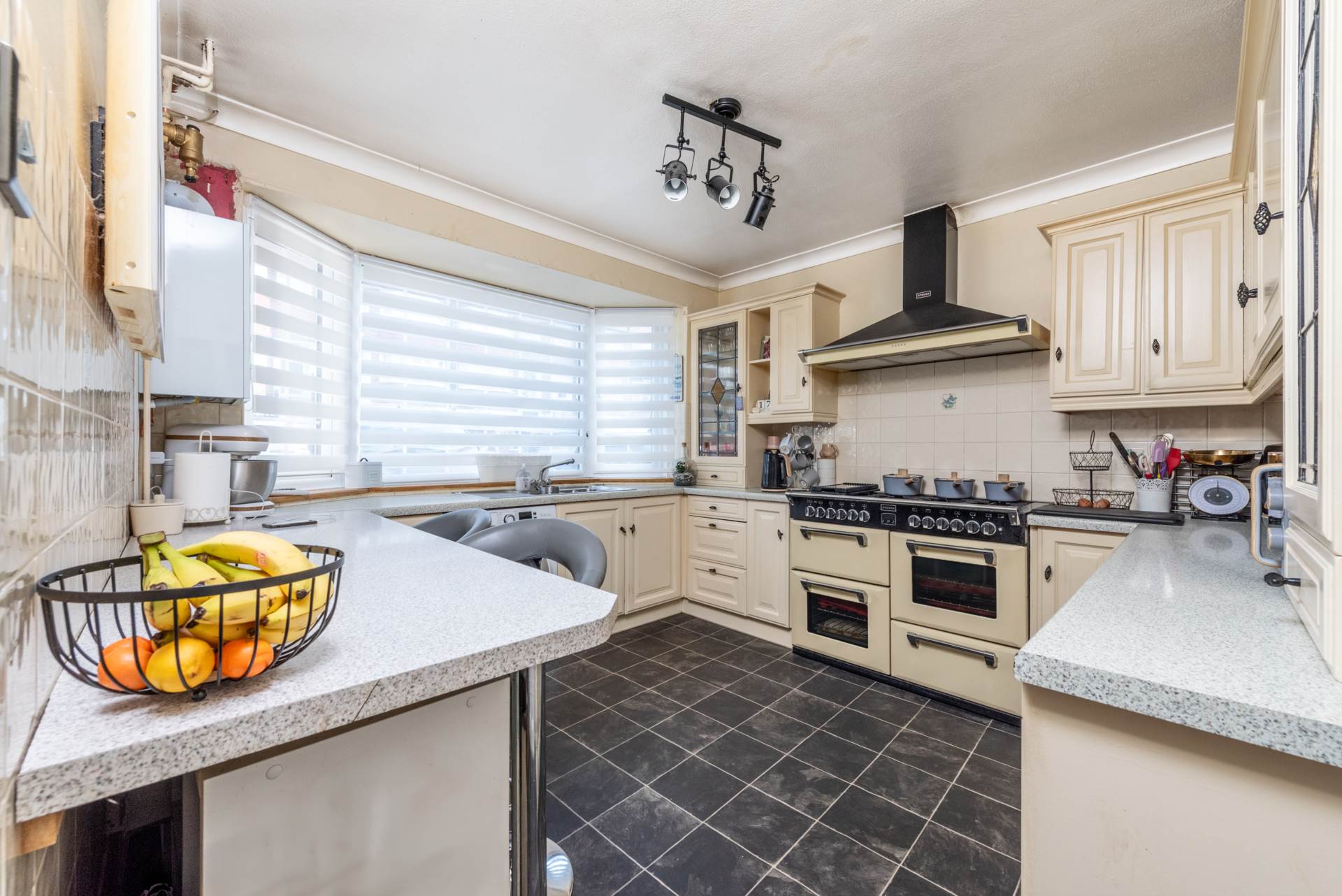 Lynmouth Avenue, Morden, Image 2