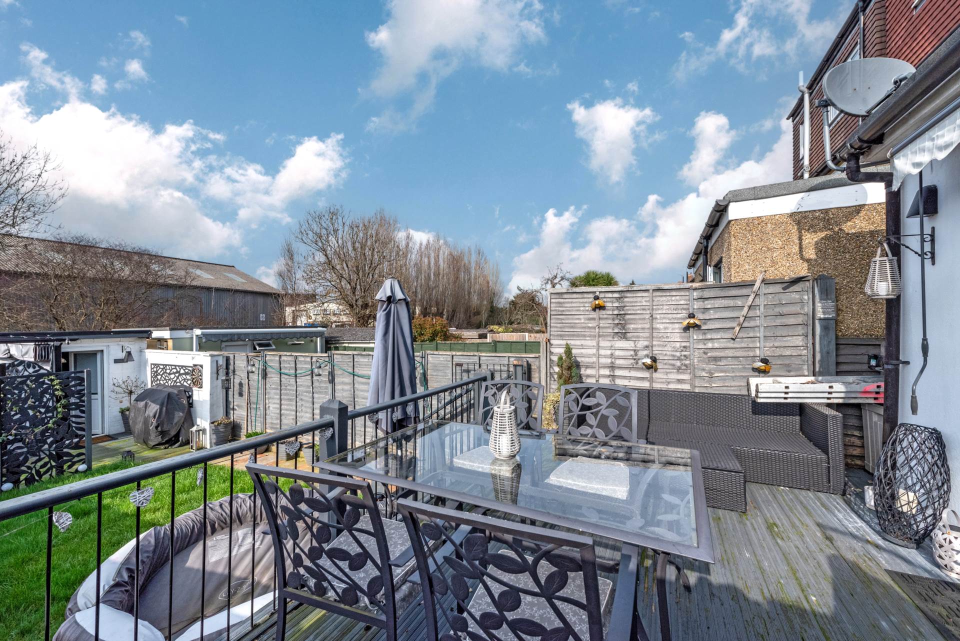 Lynmouth Avenue, Morden, Image 9