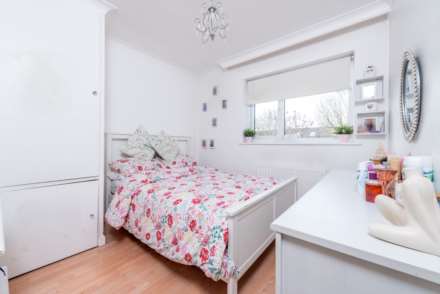 Lynmouth Avenue, Morden, Image 5