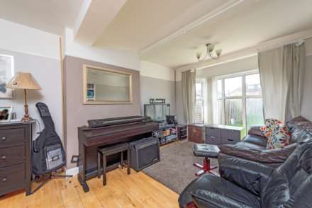 Aragon Road, Morden, Image 2