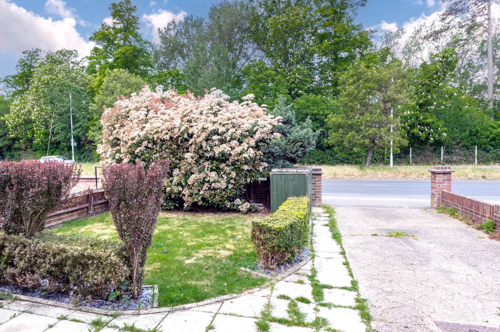 Epsom Road, Morden, Image 12