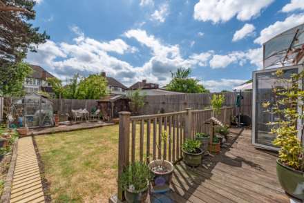 Epsom Road, Morden, Image 10