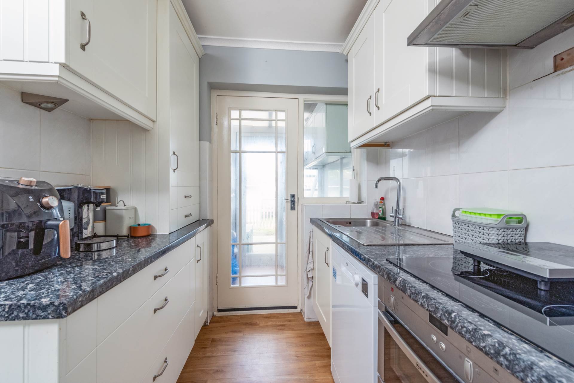 Tudor Drive, Morden, Image 4