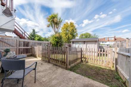 Tudor Drive, Morden, Image 8