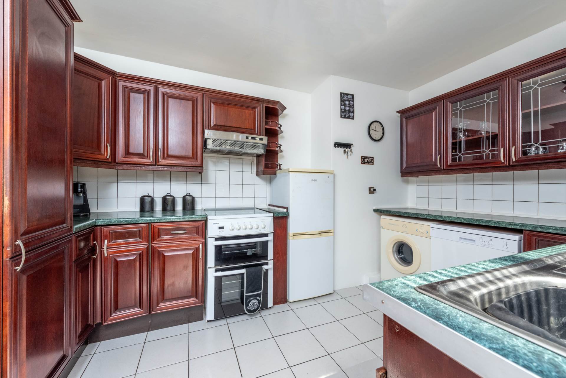 Aragon Road, Morden, Image 3