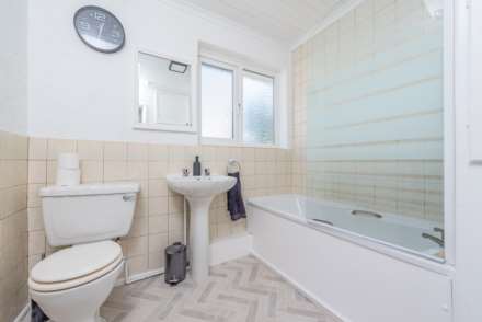 Aragon Road, Morden, Image 13