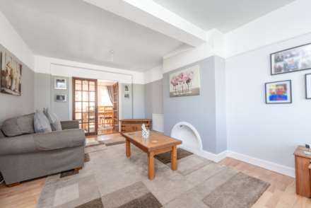 Aragon Road, Morden, Image 2