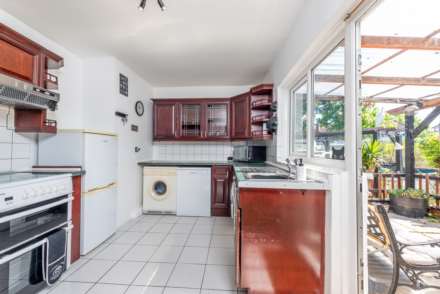 Aragon Road, Morden, Image 6