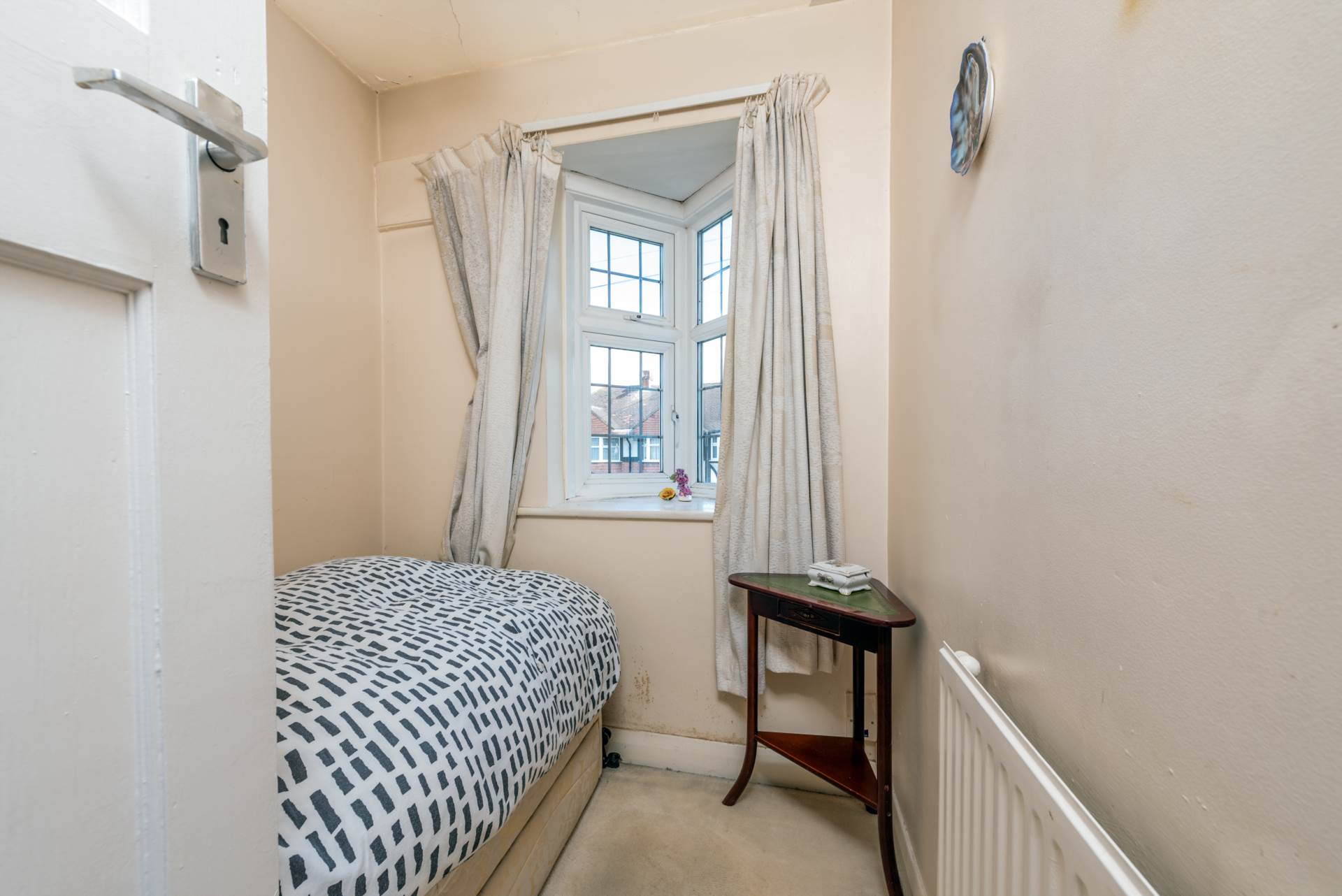 Seymour Avenue, Morden, Image 7