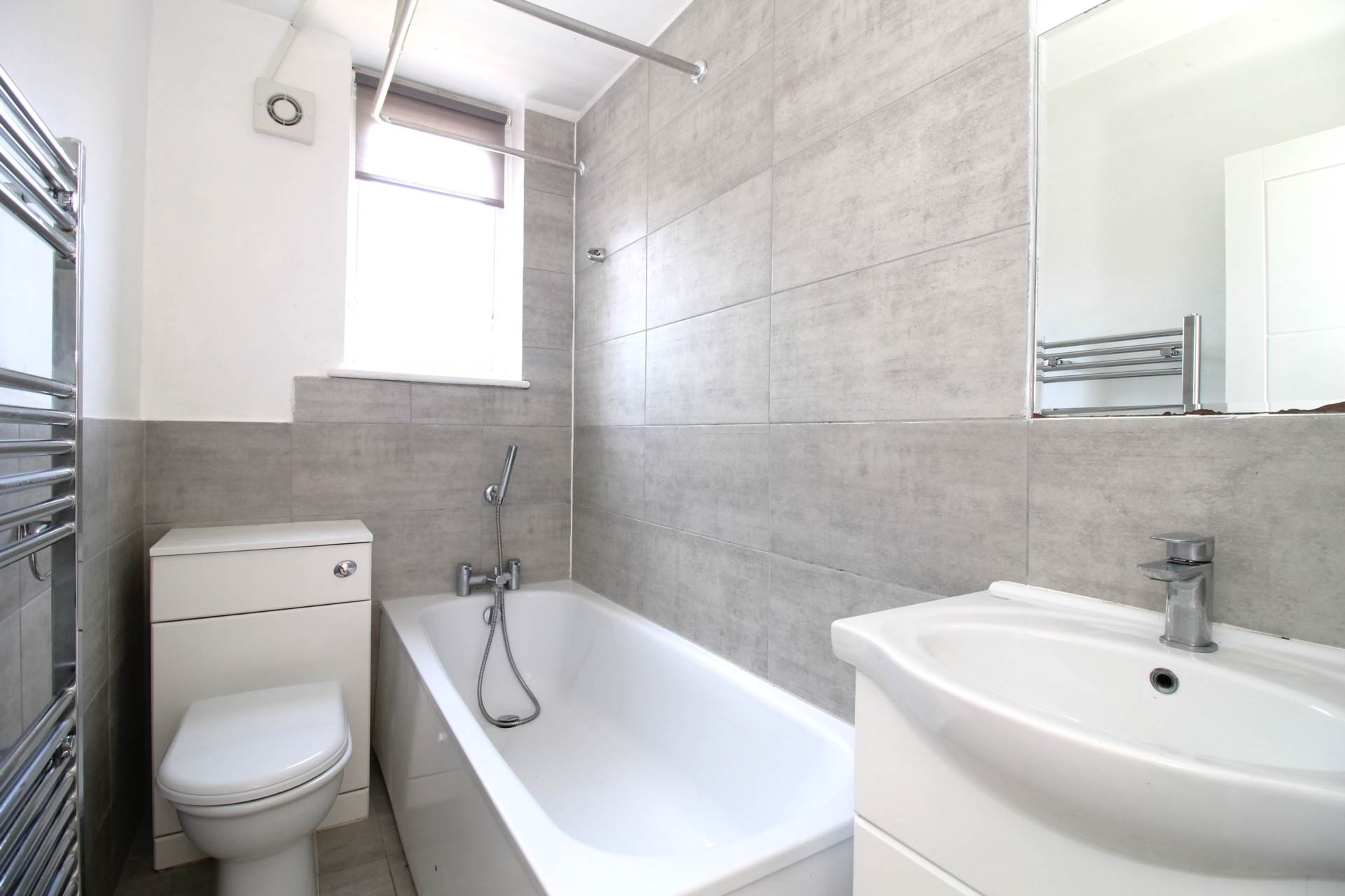 Tudor Drive, Morden, Image 7