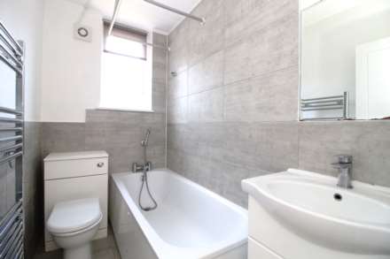 Tudor Drive, Morden, Image 7