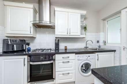 Tudor Drive, Morden, Image 3