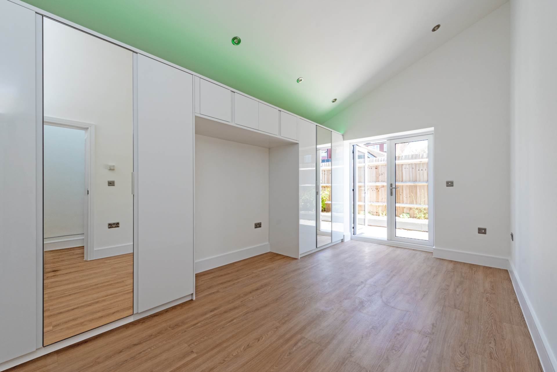 Monkleigh Road, Morden, Image 9