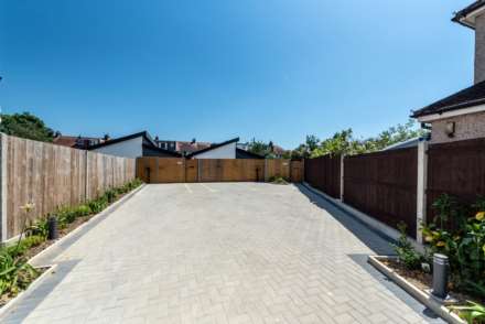Monkleigh Road, Morden, Image 18