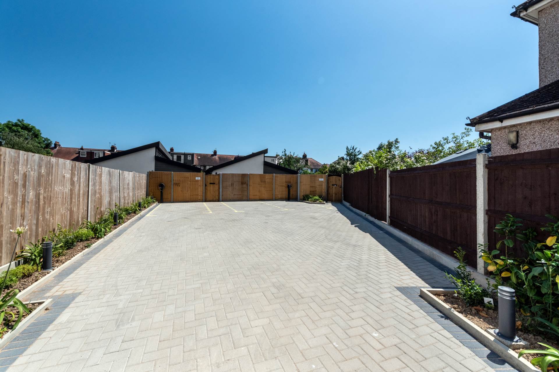 Monkleigh Road, Morden, Image 18