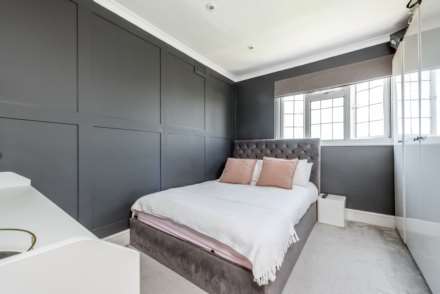 Dudley Drive, Morden, Image 12
