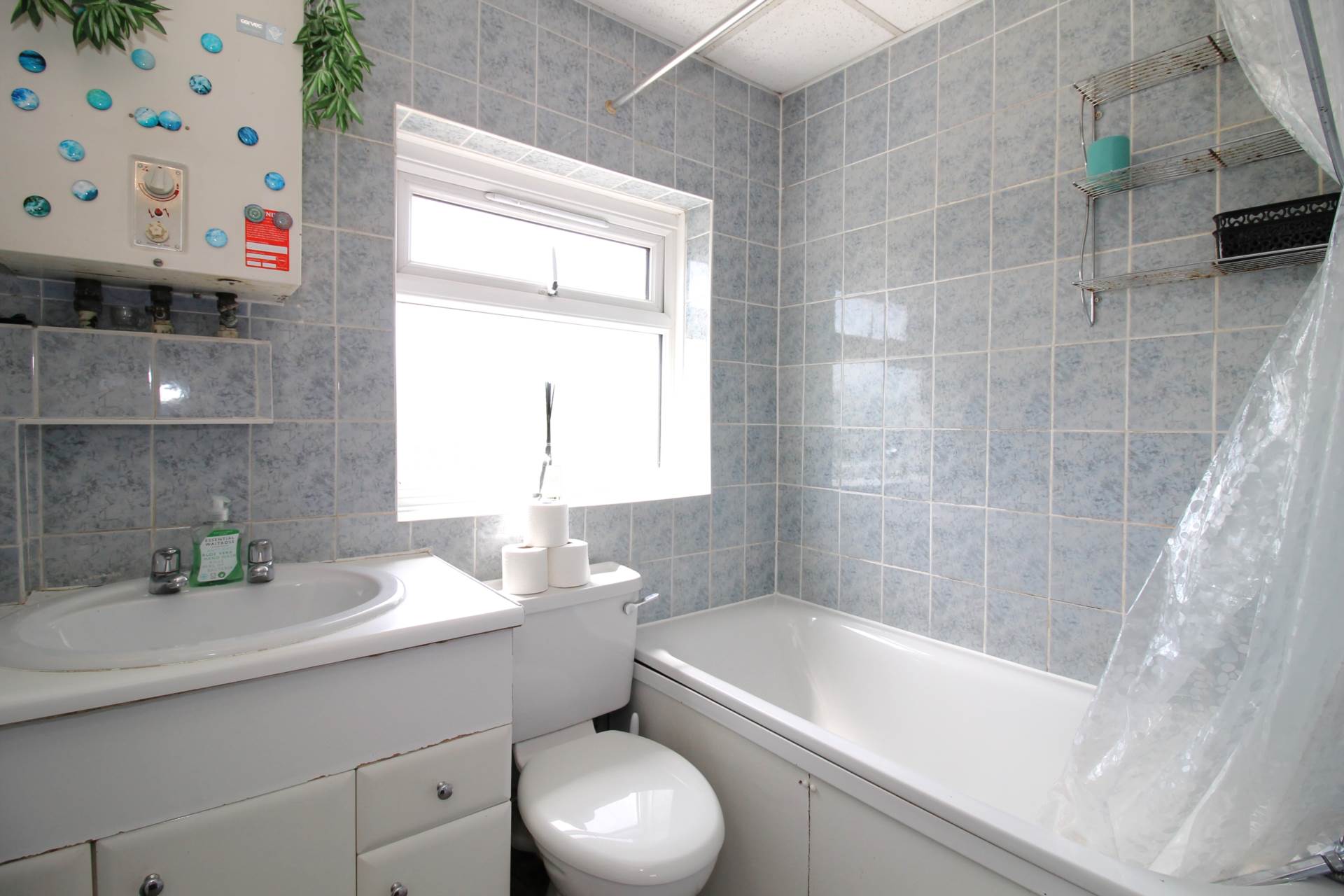 Buckland Way, Worcester Park, Image 10