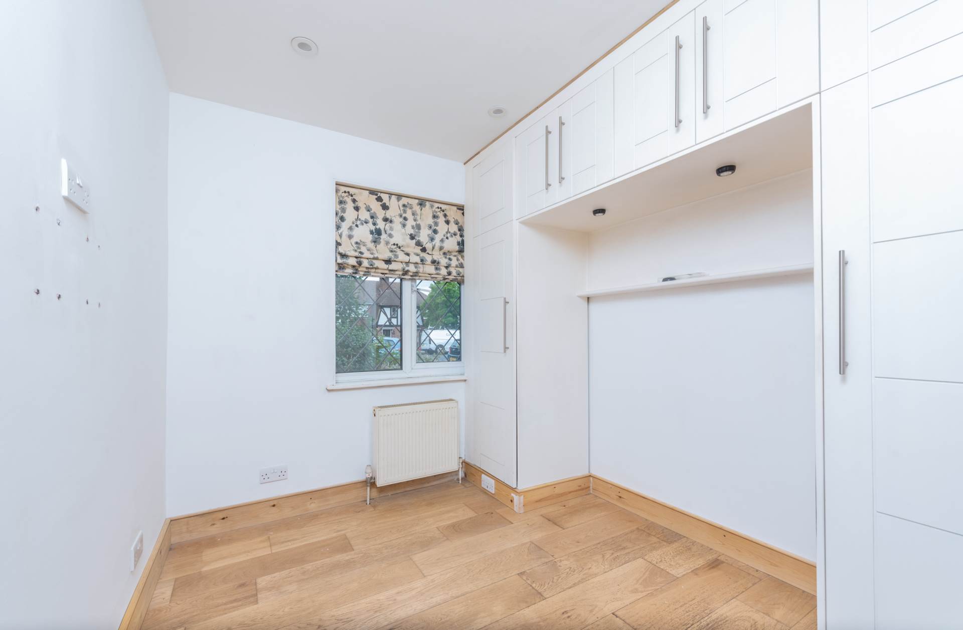 Tudor Drive, Morden, Image 6