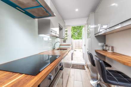 Tudor Drive, Morden, Image 3