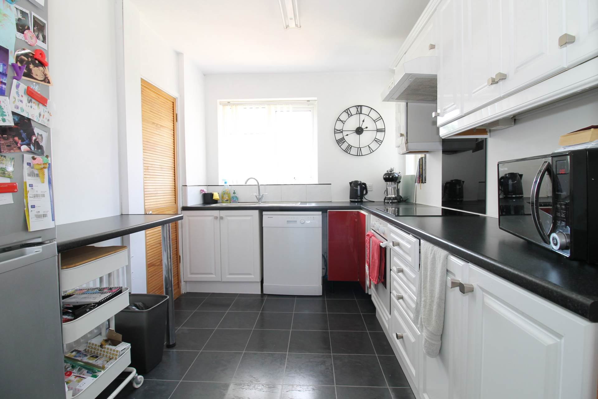 Stonecot Hill, Sutton, Image 5