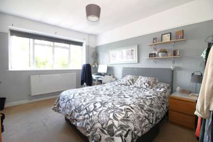 Stonecot Hill, Sutton, Image 6