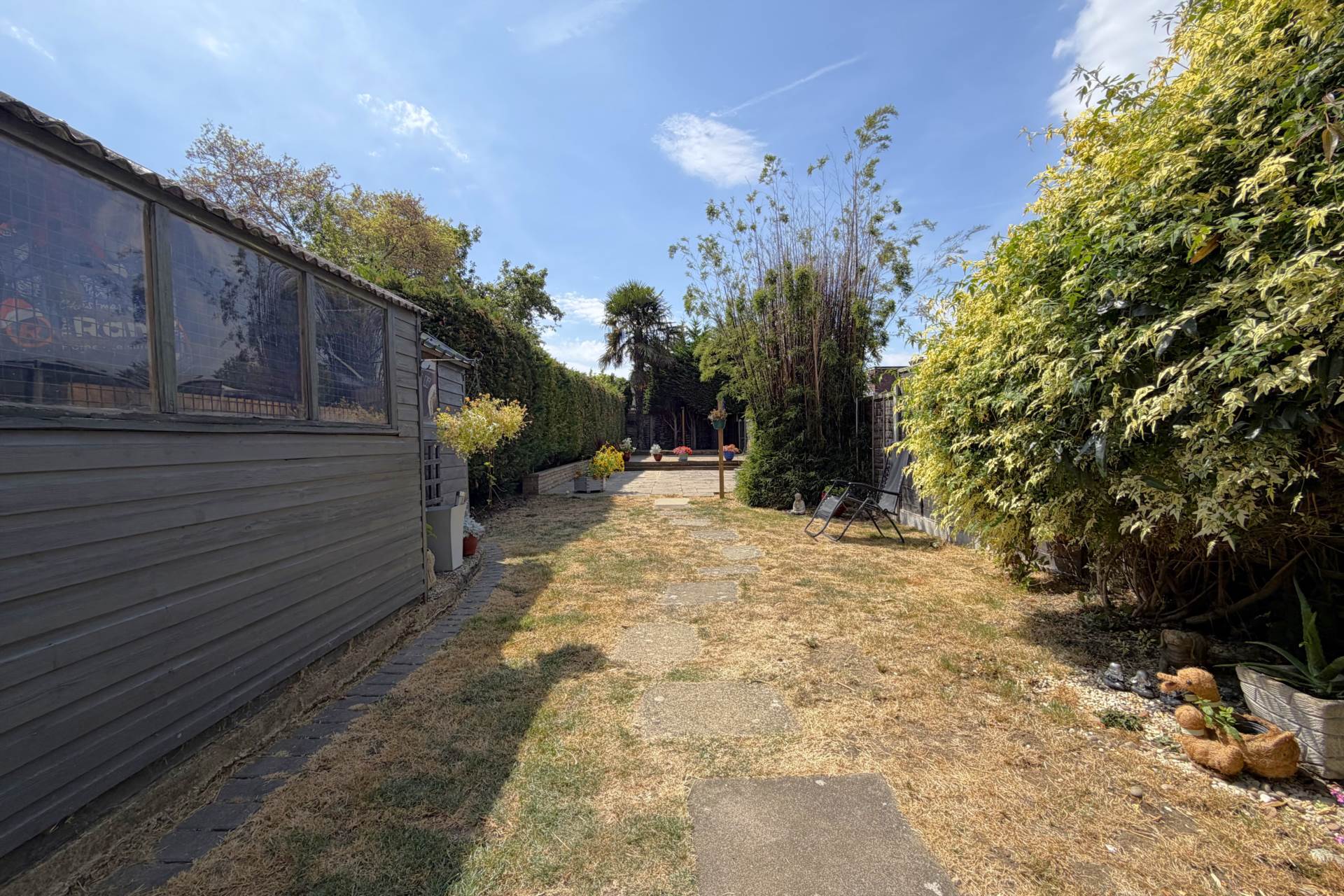 Gander Green Lane, Sutton, Image 13