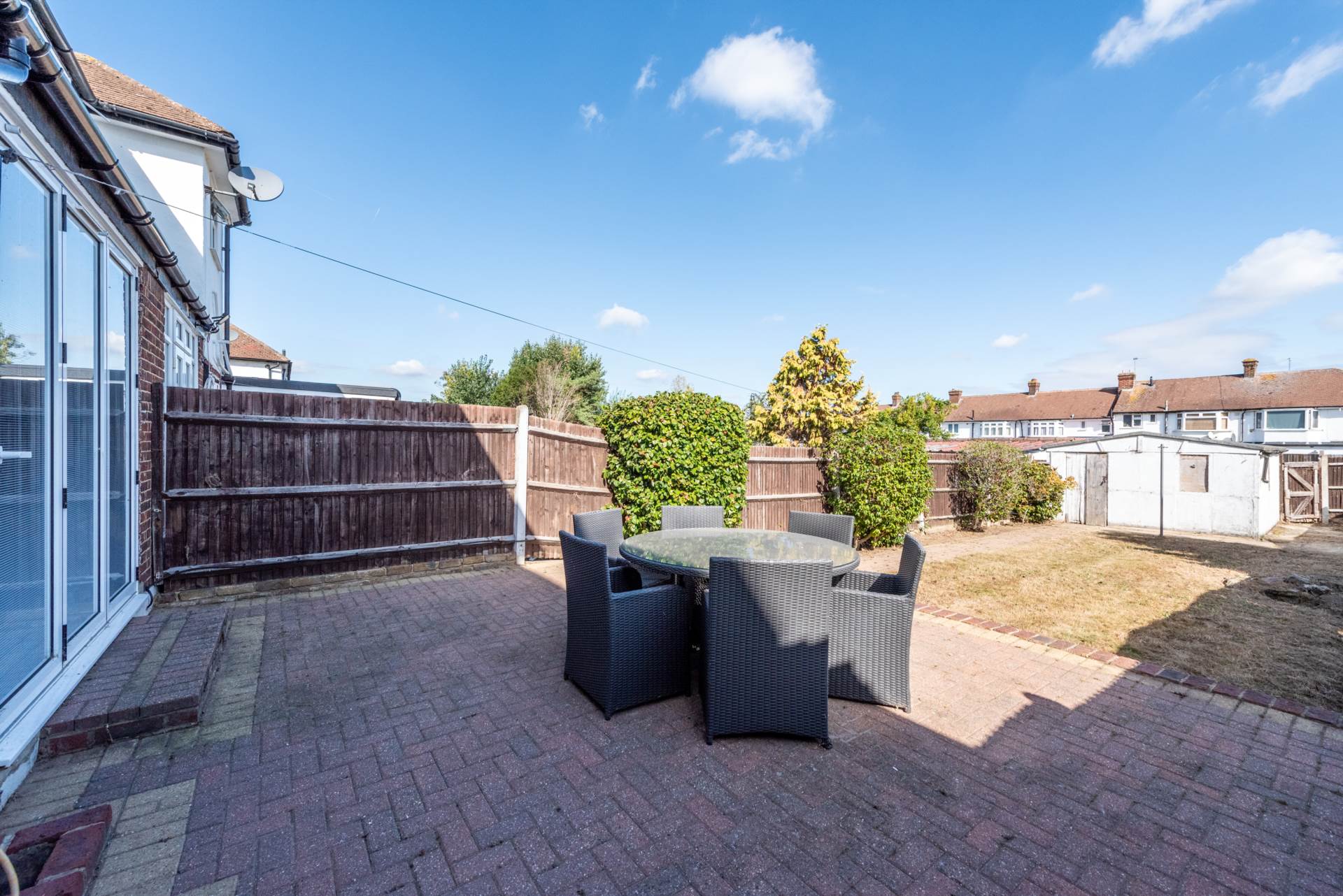 Tudor Drive, Morden, Image 4