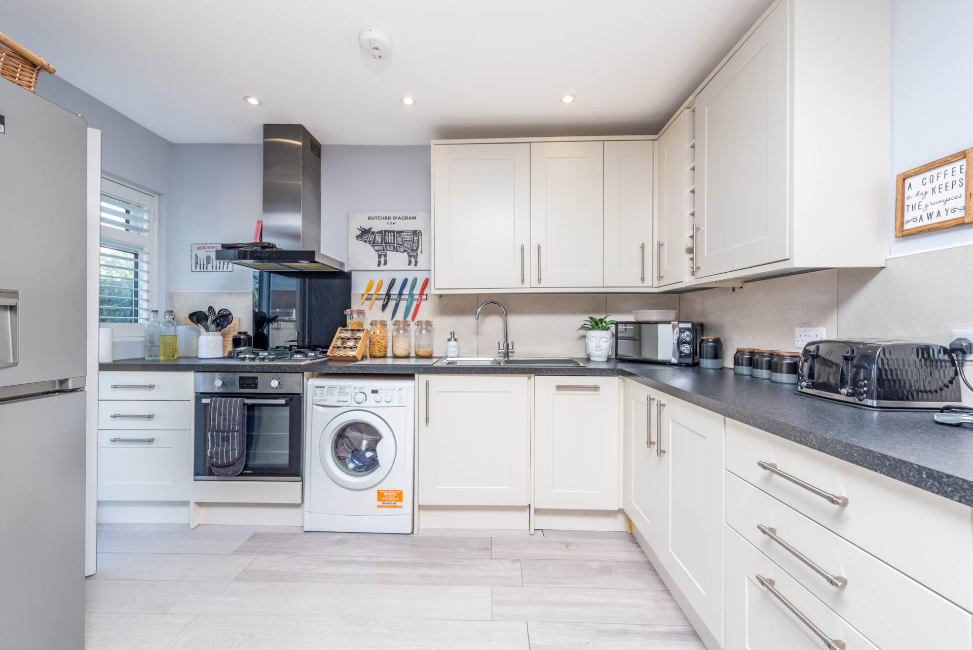 Tudor Drive, Morden, Image 8
