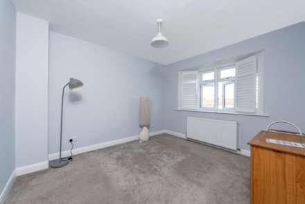Tudor Drive, Morden, Image 9