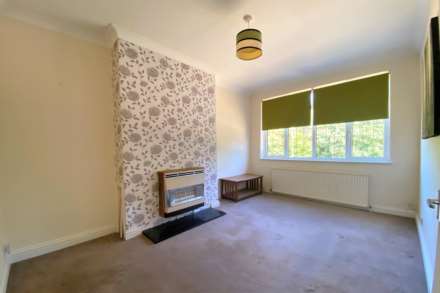Ewell Road, Cheam, Image 2