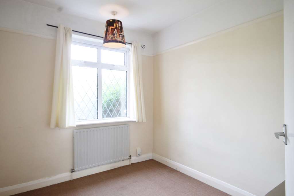 Tudor Drive, Morden, Image 5