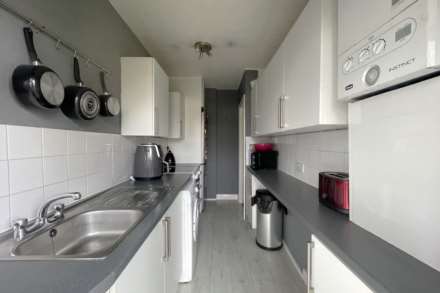 Tudor Drive, Morden, Image 6