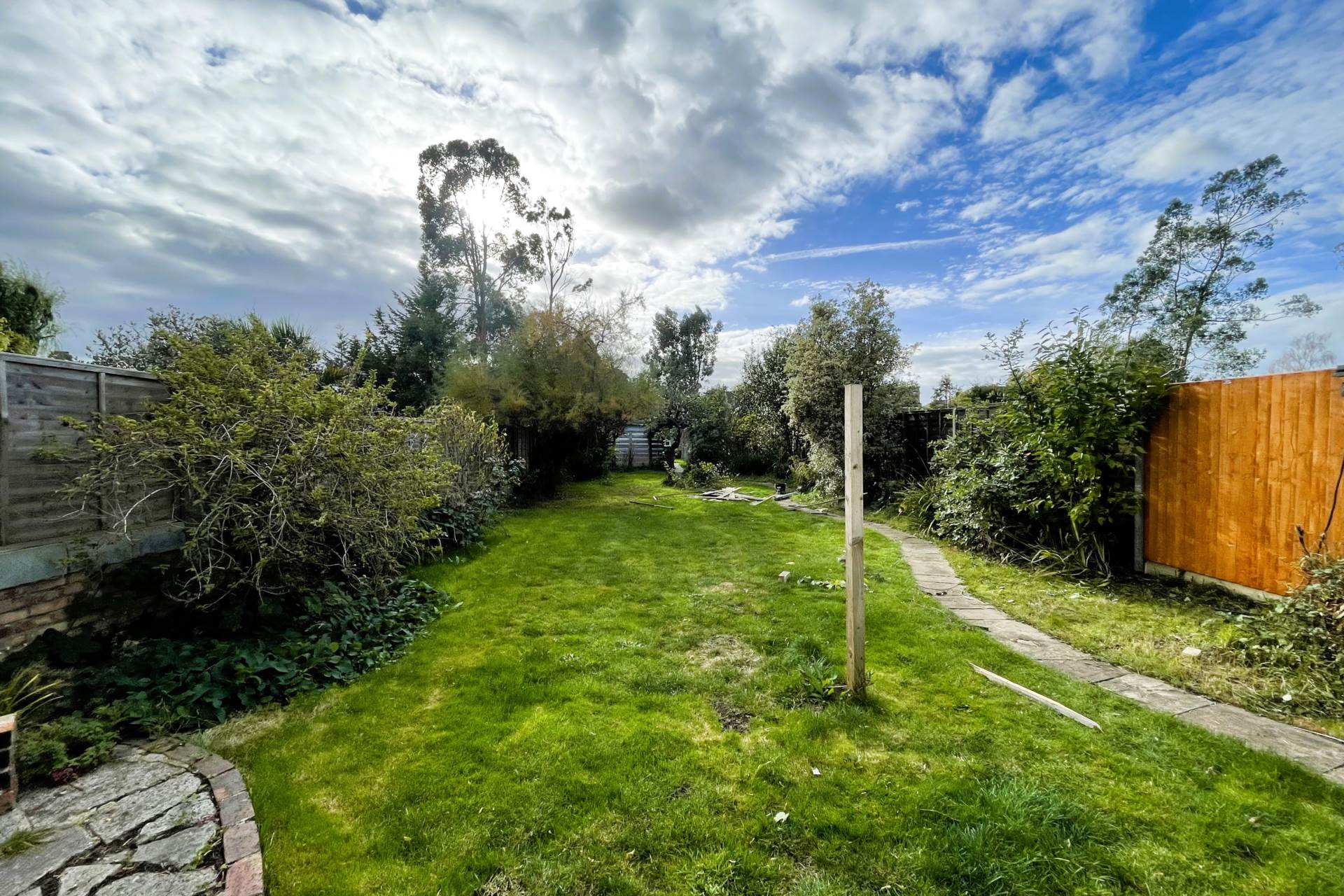 Ebbisham Road, Worcester Park, Image 15