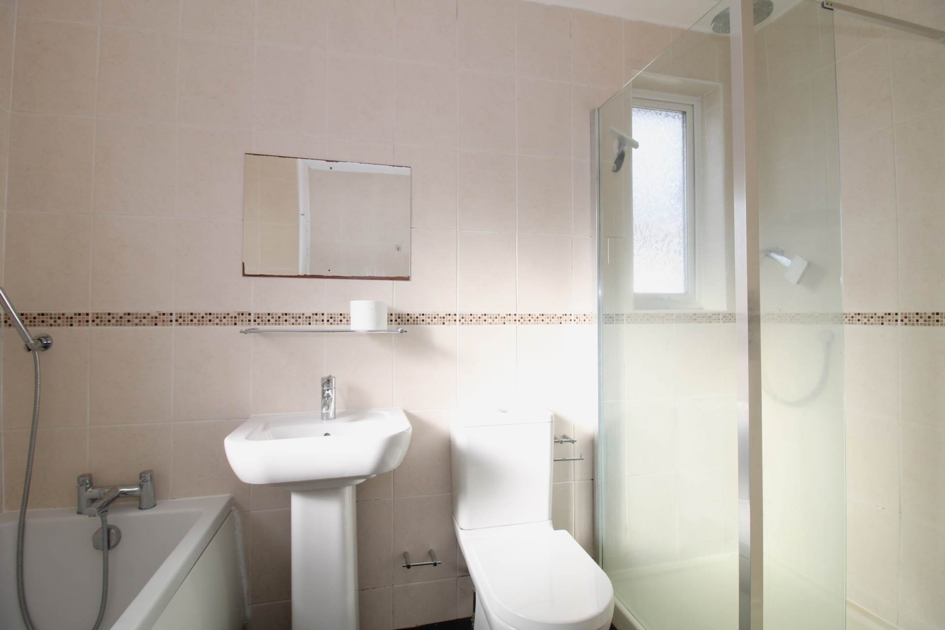 Ebbisham Road, Worcester Park, Image 3