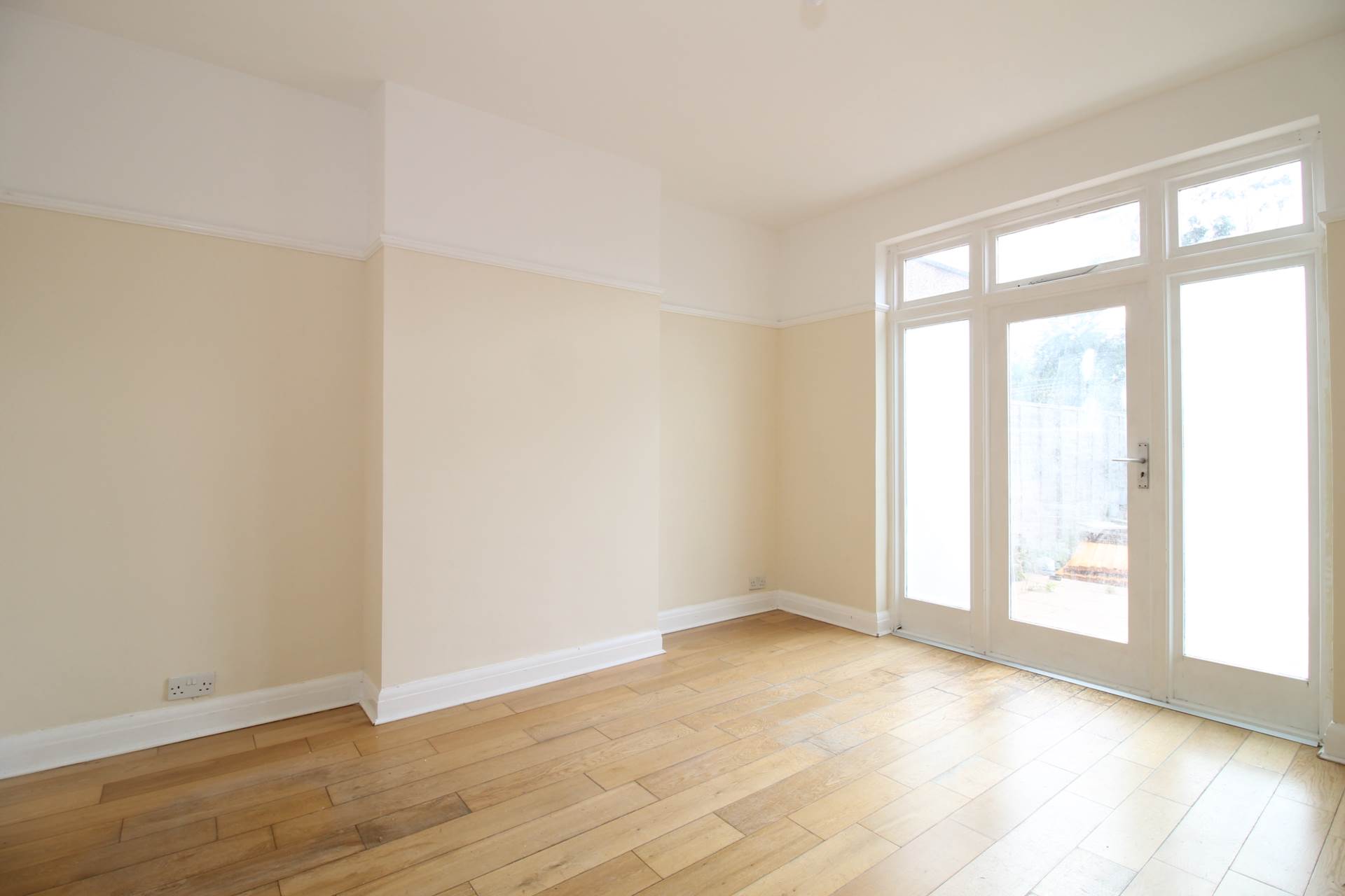 Ebbisham Road, Worcester Park, Image 6