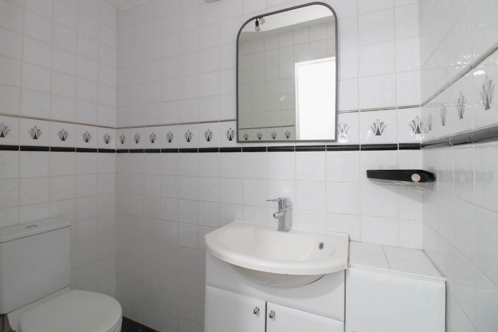 Ebbisham Road, Worcester Park, Image 9