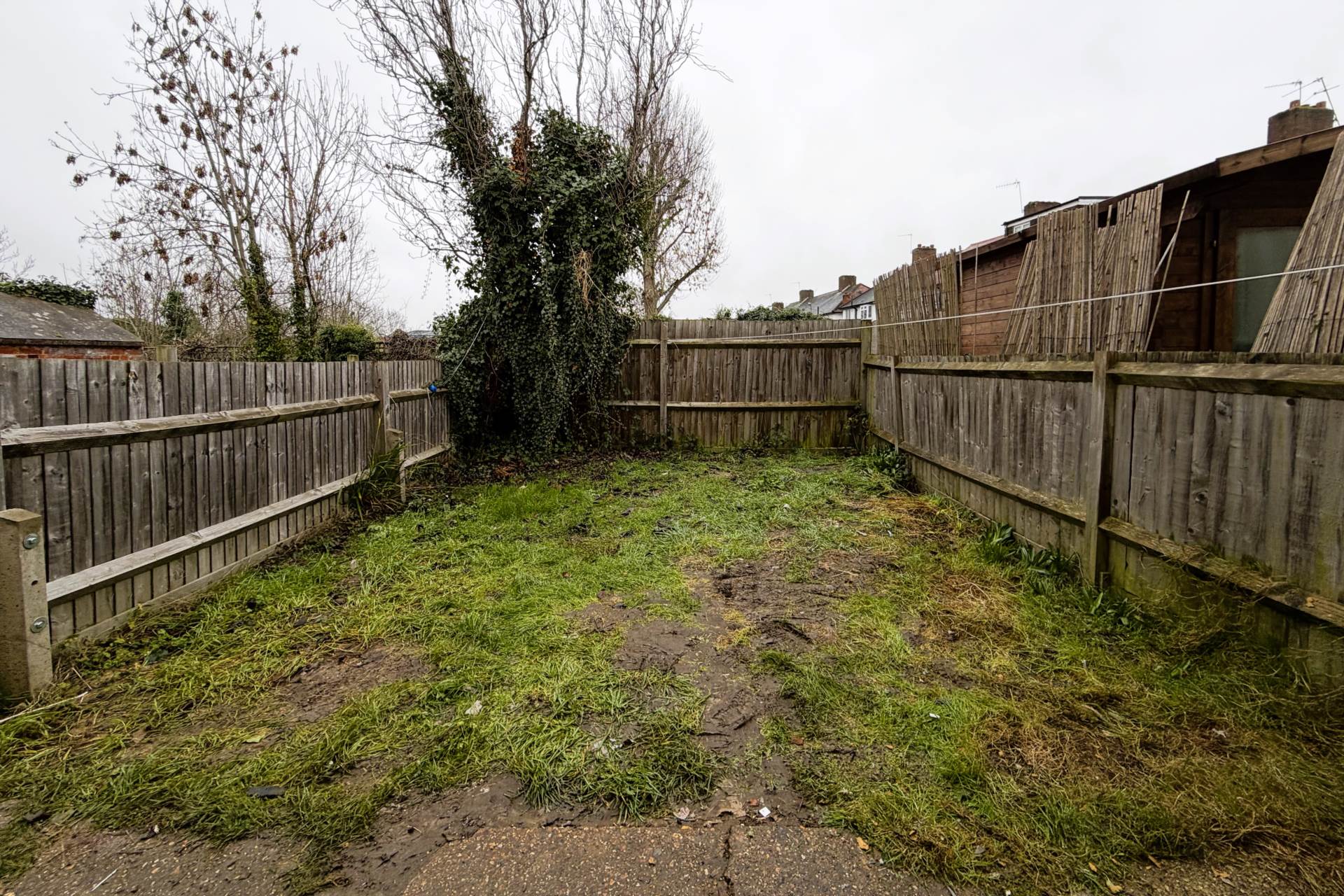 Stonecot Hill, Sutton, Image 7