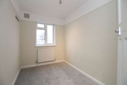 Stonecot Hill, Sutton, Image 5