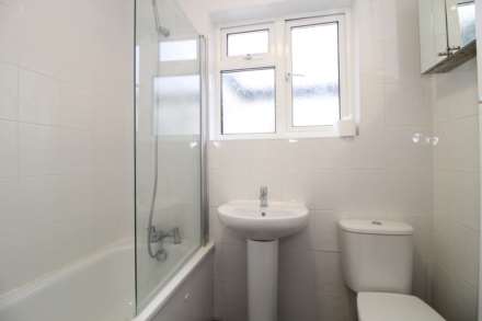 Stonecot Hill, Sutton, Image 6