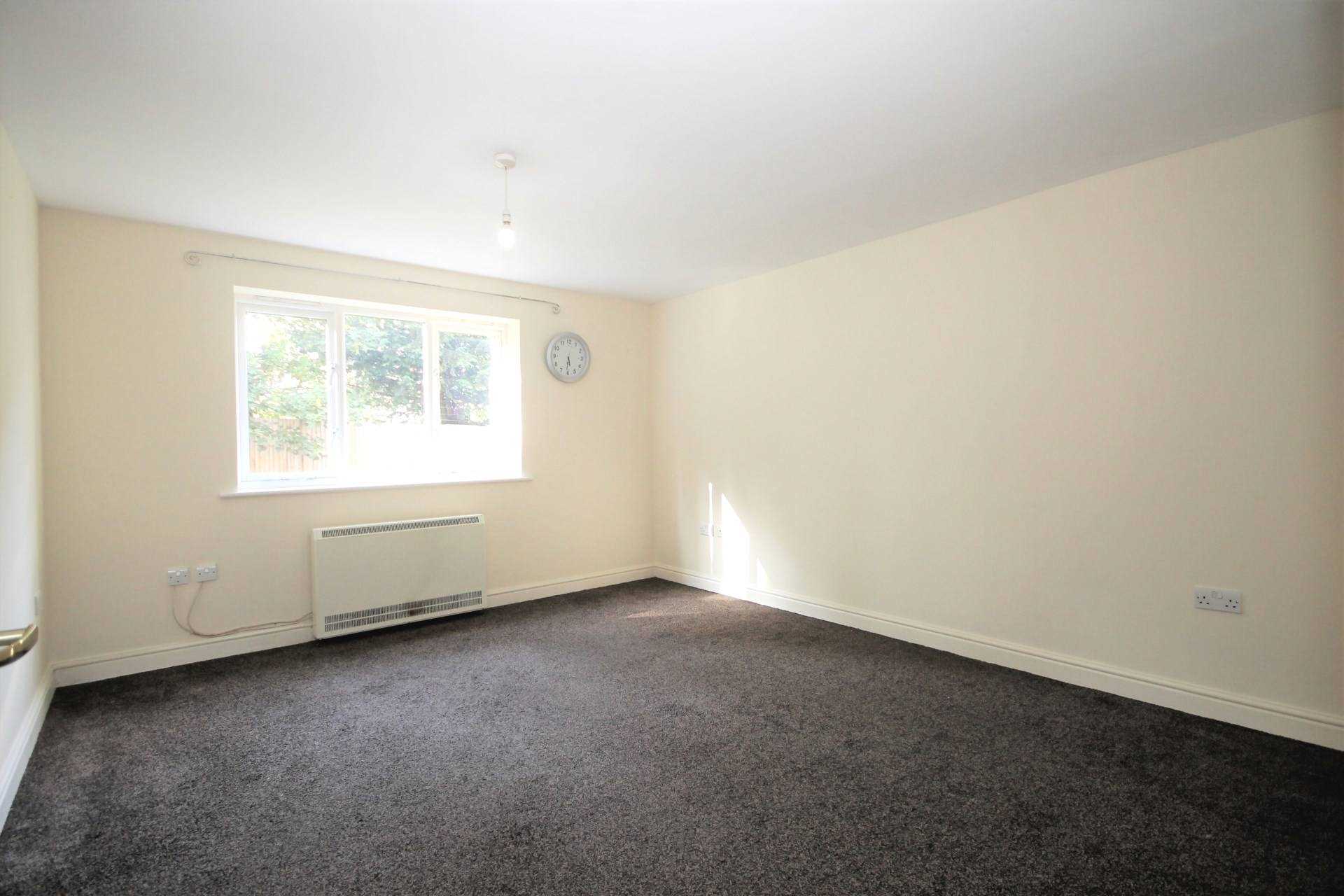 Beaver Close, Morden, Image 2